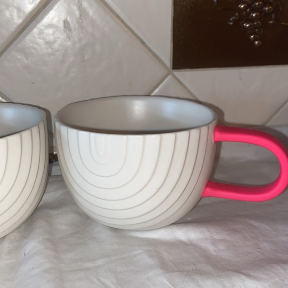 Nwot Starbucks Set Of 2 Mugs Matte White Rainbow Love Pink Handle Ceramic - Picture 4 of 8